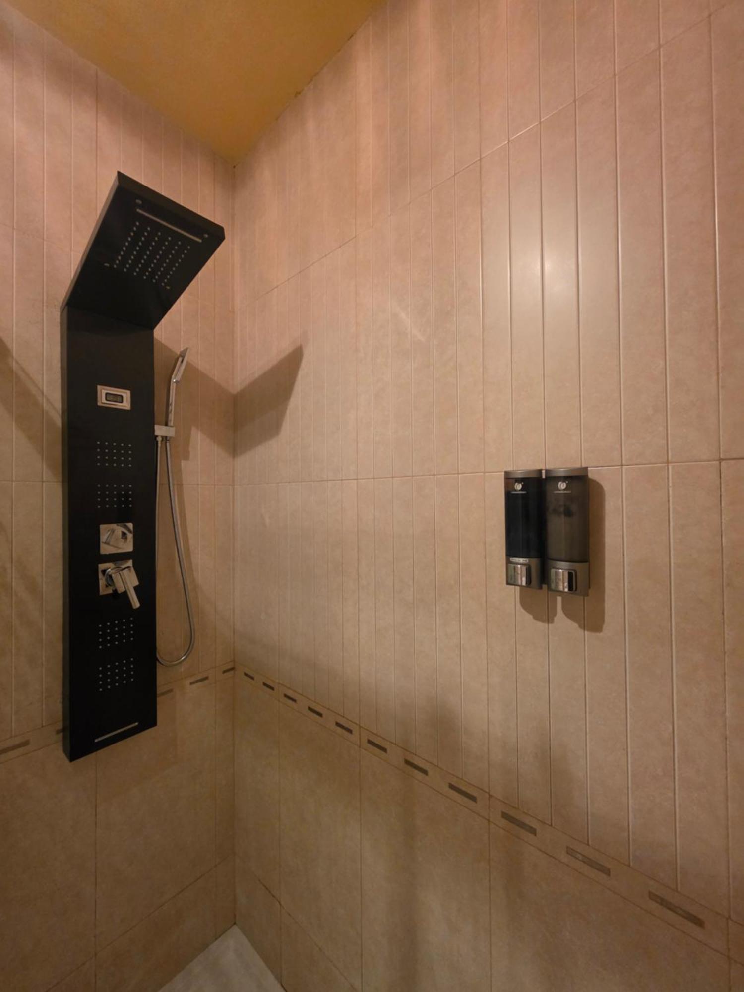 Vut Al-Bayassi Apartment Baeza Exterior photo
